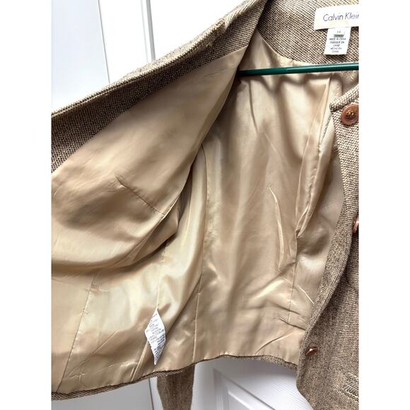 Vintage Calvin Klein Cropped Blazer, Silk Tweed, Light Shoulder Pads, Size 14 - Picture 3 of 7
